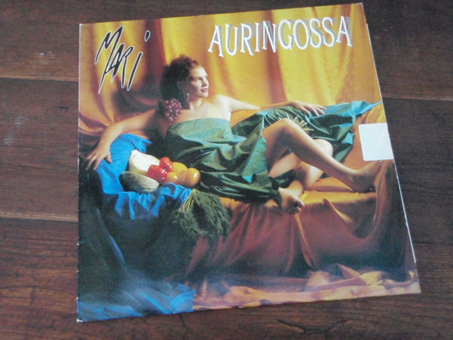 RANTASILA MARI. auringossa.