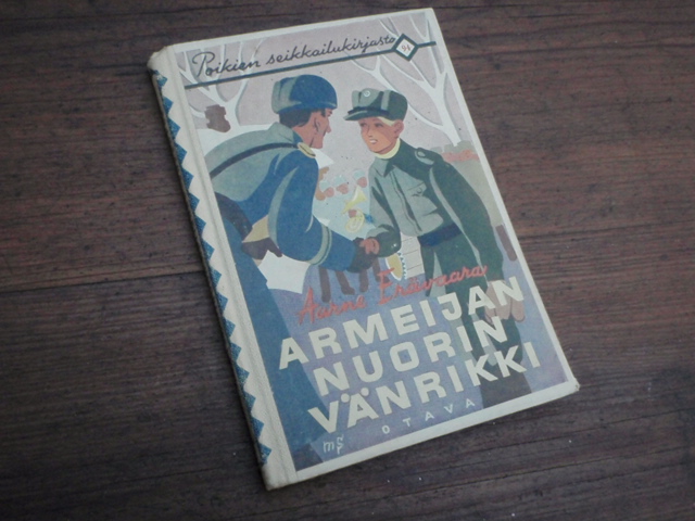POIKIEN SEIKKAILUKIRJASTO.no,94.armeijan nuori vänrikki.