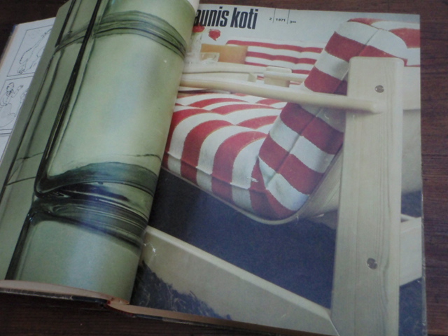 KAUNIS KOTI v.1971 sidottu kansiin.