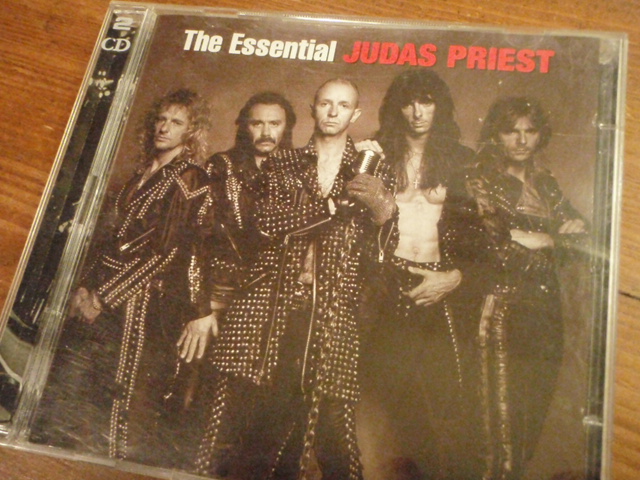 JUDAS PRIEST ,the esential. tupla cd.