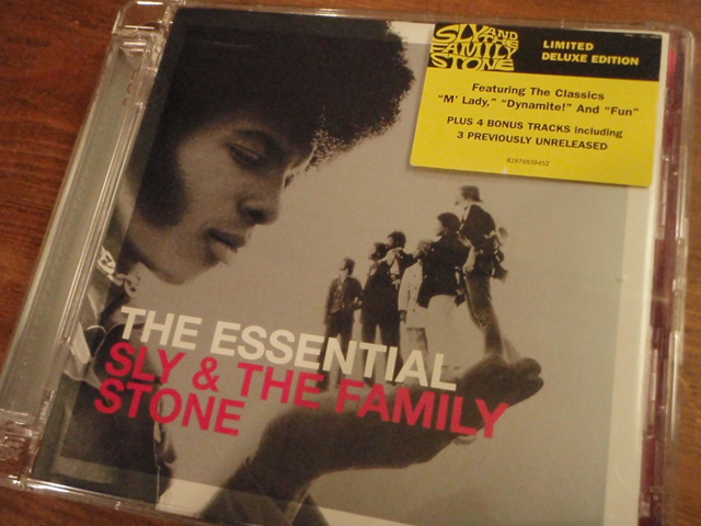 SLY and the FAMILY STONE. the essential. tupla-cd.