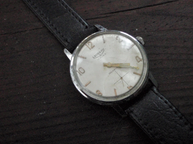 LEOPARD. 17 rubins. incablock. vintage.