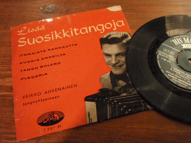 AHVENAINEN VEIKKO.lisää suosikkitangoja. ep.