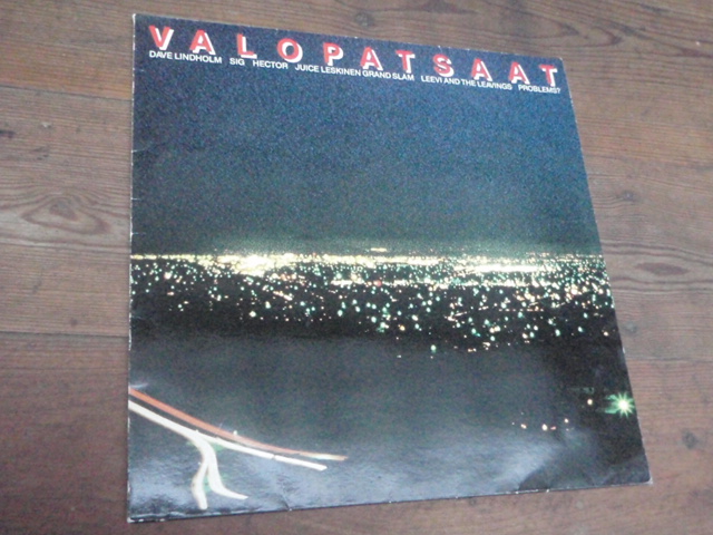 VALOPATSAAT. mm,dave,sig,hector,juce,leevi,