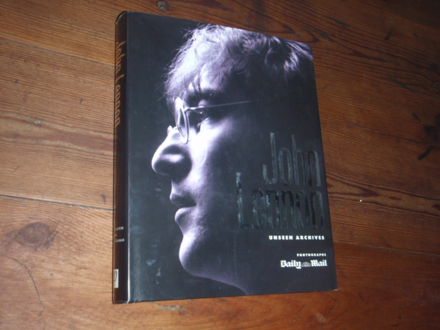 JOHN LENNON unseen archives(marie clayton/gareth thomas)