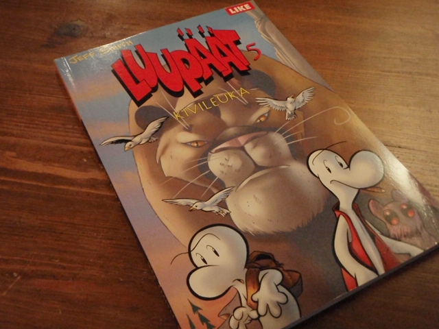 LUUPÄÄT 5 (jeff smith)