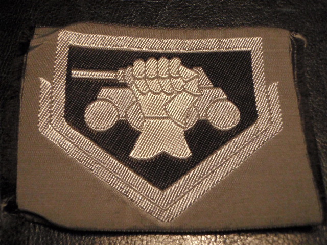 SA, hihakilpi. panssarivaunumies.