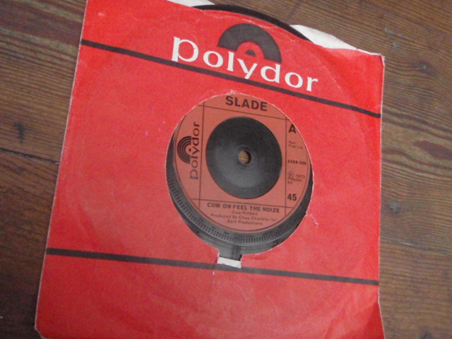 SLADE.cum on feel the noize-I\'m mee,I\'m now an\' that\'s orl,,