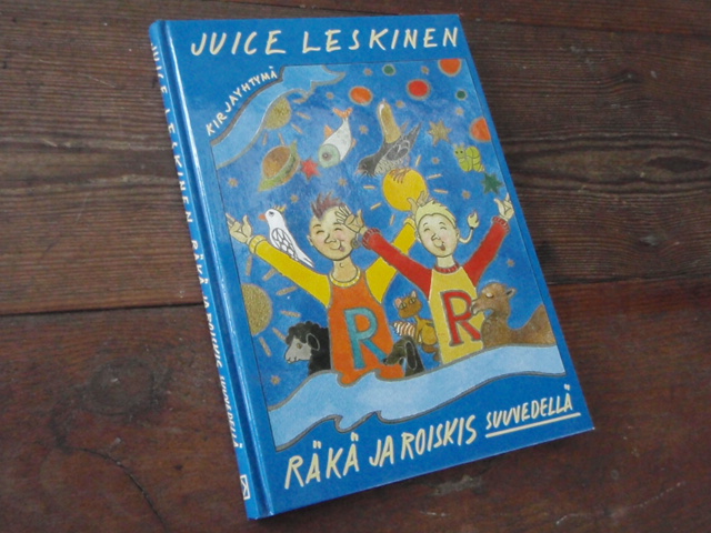 JUICE. räkä ja roiskis suuvedellä.