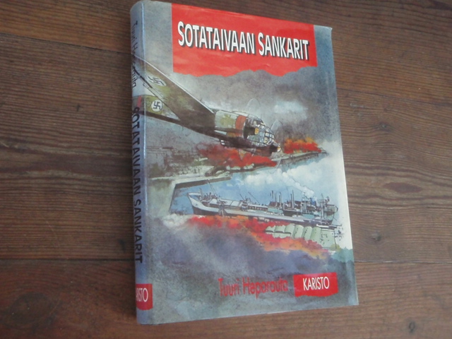 heporauta tuuri.SOTATAIVAAN SANKARIT.