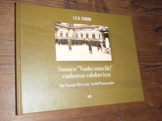 screen.SUOMEN\'\'VANHA SOTAVÄKI\'\' vanhoissa valokuvissa.