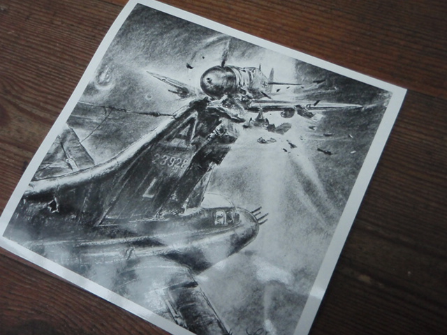 LENTOKONE. TAULUKSI (muovipaperilla niin kuin valokuva) 4.