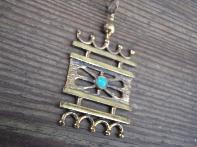 kaulakoru pronssi? nimi ? retro.