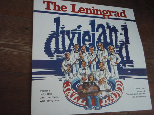 LENINGRAD DIXIELAND. tupla-lp.