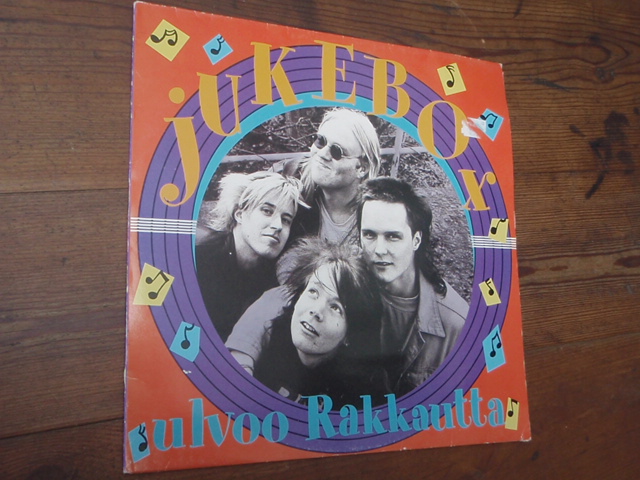 JUKEBOX. ulvoo rakkautta.