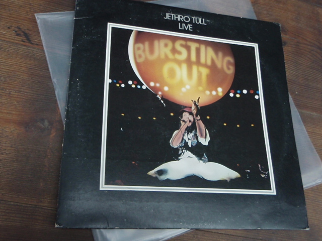 JETHRO TULL. bursting out. live. tupla-lp.