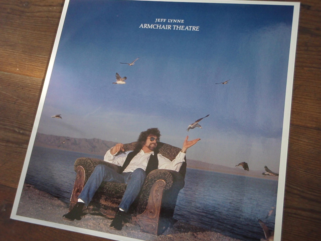 LYNNE JEFF. armchair theathre.