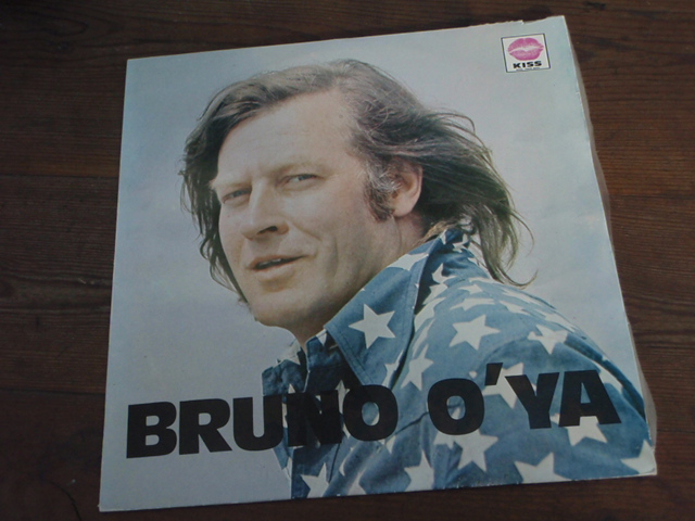 BRUNO O\'YA.(laulaa suomalaista musiikkia)