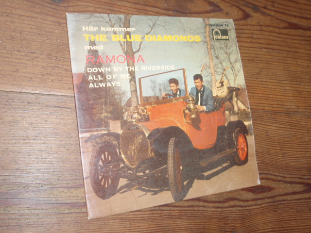 BLUE DIAMONDS med ramona. ep