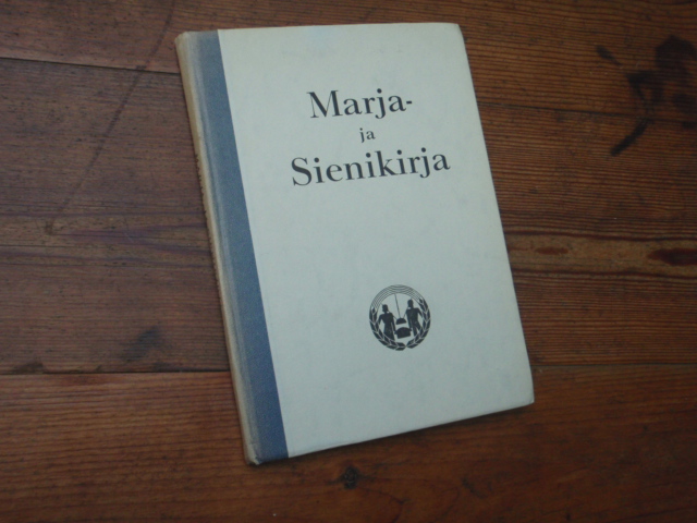 MARJA ja SIENIKIRJA. v,1942.