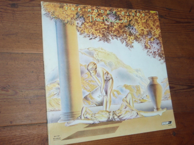 MOODY BLUES. the presents.