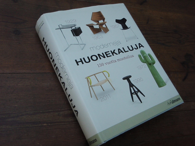 moderneja HUONEKALUJA 150 vuotta muotoilua.