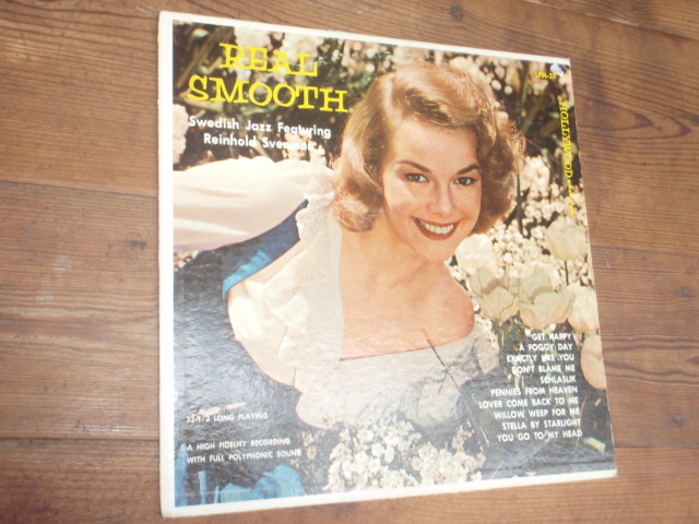 REAL SMOOTH svedish jazz featuring reinhold svensson.