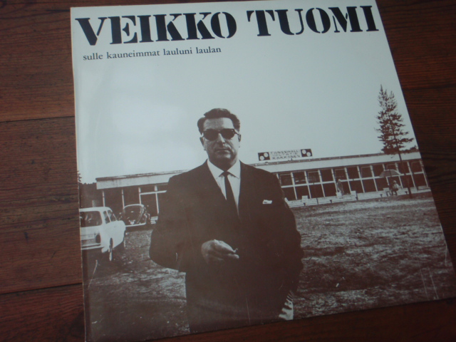 TUOMI VEIKKO.sulle kauneimmat lauluni laulan.