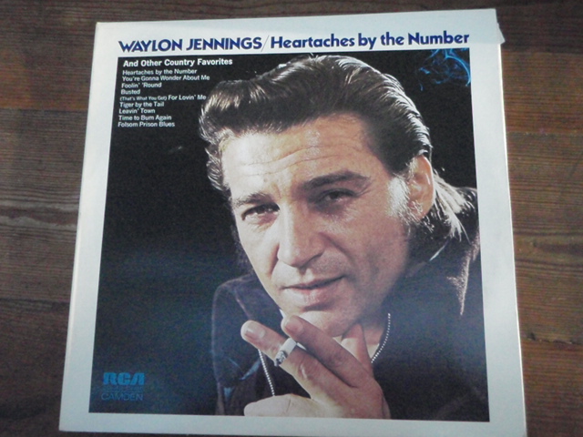 WAYLON JENNINGS.heartaches by the number.