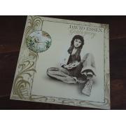 ESSEX DAVID. gold & ivory.