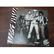 BIG AUDIO DYNAMITE. this is big audio dynamite.