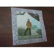 JONES TOM.green green grass of home.