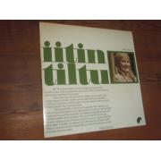 OKSANEN RITVA.  iitin tiltu.